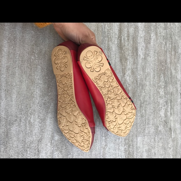 I Heart Iron Fist Limited Edition Crayon Red Flats - Picture 6 of 6